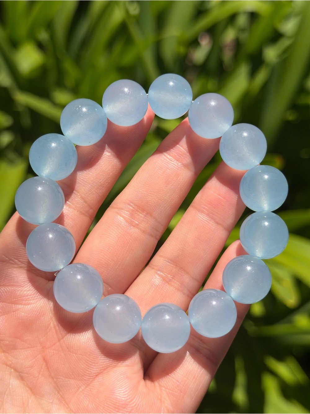 13.5mm stretchsble Light Blue Chalcedony Beaded Bracelet 1595